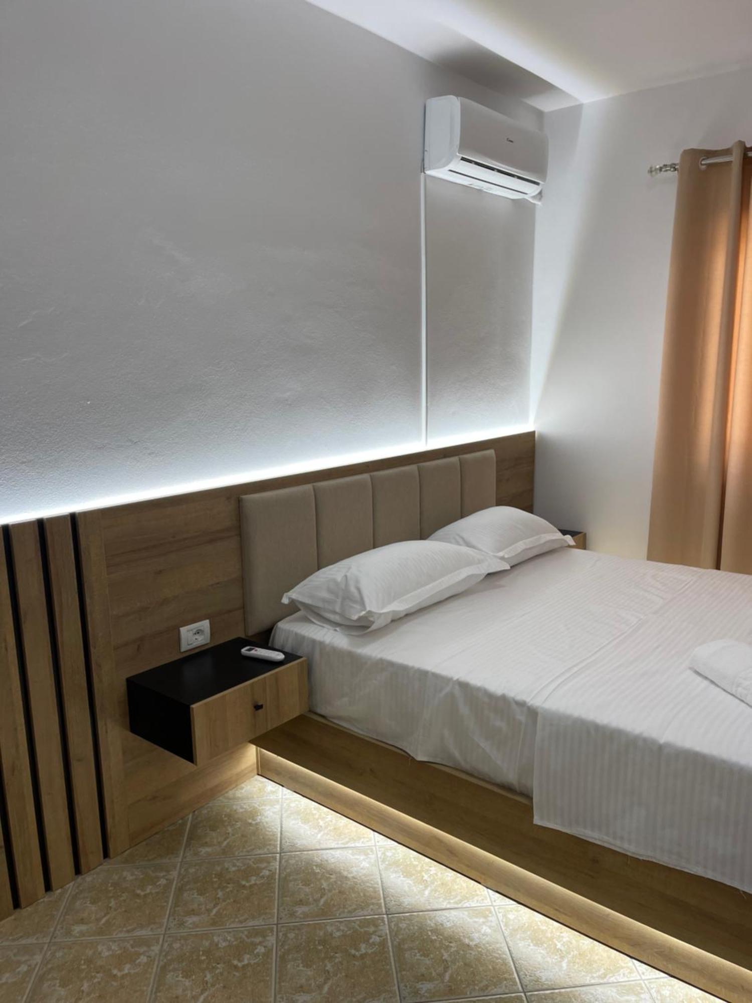 Hotel Riti Široka Buitenkant foto